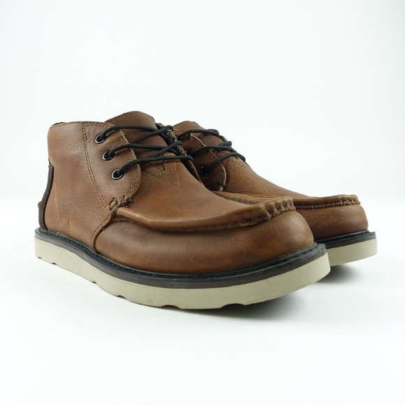 mens waterproof chukka